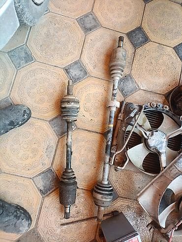 деву: Автозапчасти на Хонда лого (седан/универсал), разбор. В наличии по — 6