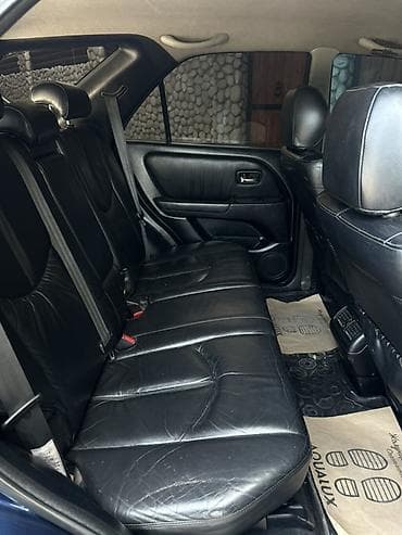 задний стоп лексус: Lexus RX: 2001 г., 3 л, Бензин, Кроссовер — 7