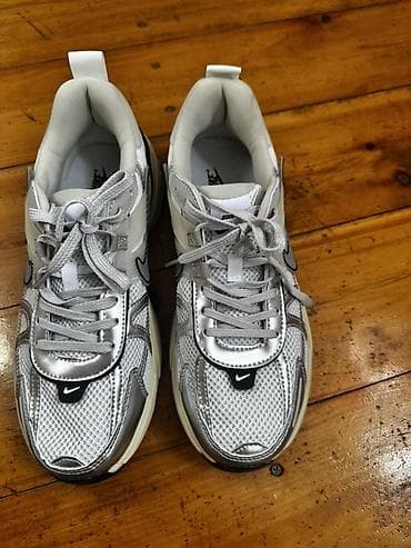 кроссы: Кроссовки Nike run vk2 новые - Размер: US 8 / UK 7 / EU 41 / BR 39.5 — 2
