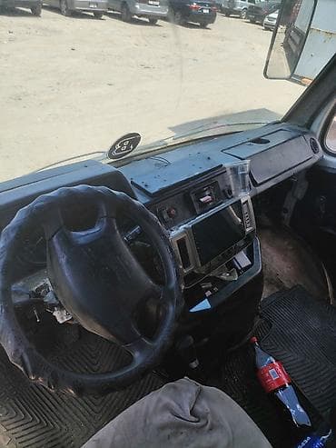 Mercedes-Benz T1: 1991 г., 2.9 л, Van — 7