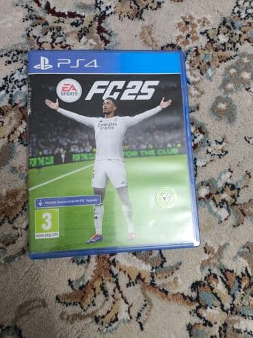 Акылдуу сааттар: Комплект PlayStation 4 (белая консоль) с аксессуарами и играми. В — 12