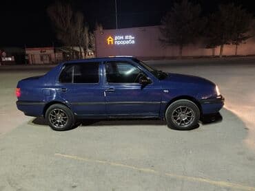 купить фольксваген поло в бишкеке: Volkswagen Vento: 1993 г., 1.8 л, Механика, Бензиновая, Седан — 8