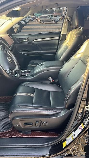 Toyota Highlander: 2018 г., Автомат, Бензин, Кроссовер — 7