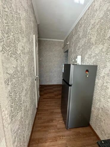 продаю дом под бизнес кызыл аскер бишкеке: 1 комната, 38 м², 105 серия, 9 этаж, Евроремонт — 9