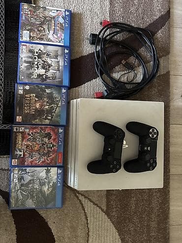 umd диски: Игровой комплект PlayStation 4 (белая консоль) с аксессуарами и — 1