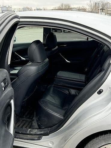 мухобойки на авто: Lexus IS: 2011 г., 2.5 л, Автомат, Бензин, Седан — 10