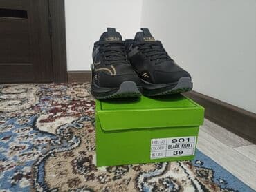 обувь ручной работы бишкек: Мужские кроссовки, 39, Новый, цвет - Черный, Самовывоз — 2