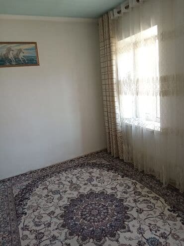 Үйдү ижарага алам: Үй, 50 м², 3 бөлмө — 9