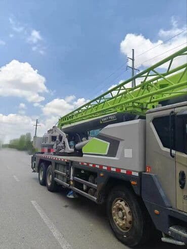 бак для фур: Автокран, Zoomlion, 2018 г., от 30 м — 3