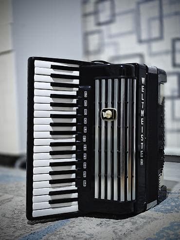 Велозапчасти: Аккордеон Weltmeister Consona в отличном состоянии профессиональный — 3
