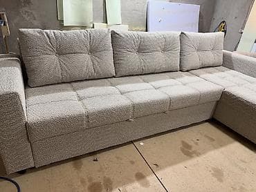 диван эски: Бурчу бар диван, Жастыктар менен — 2