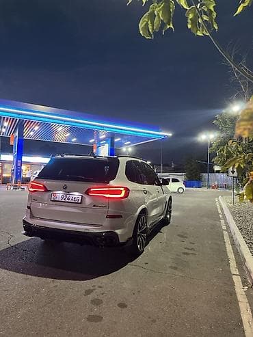 Продажа авто: BMW X5: 2022 г., 4.4 л, Бензин, Кроссовер — 6