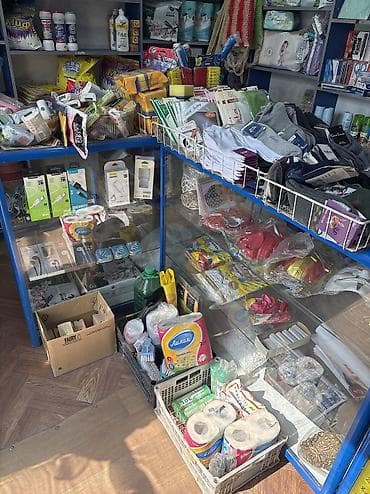 xprinter бишкек: Продаются витрины в связи с закрытием магазина. Стеклянные Цена — 6