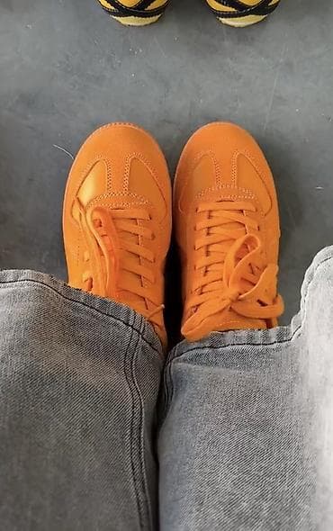 мурской батинки: Мужские кроссовки, 38, MM6 Maison Margiela, Новый, цвет - Оранжевый, Бесплатная доставка, Платная доставка, Самовывоз — 1