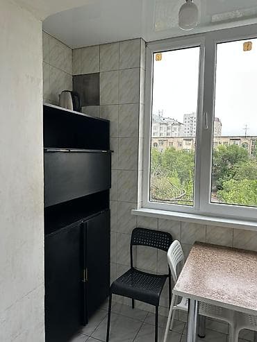 Квартиры: 2 комнаты, ул. Московская / Турусбекова Собственник, Семейным, от 6 месяцев, С мебелью, С мебелью полностью — 9