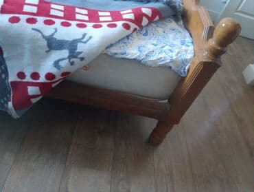 садовая техника: Двуспальная кровать, Б/у, С матрасом, длина - 210 см — 10