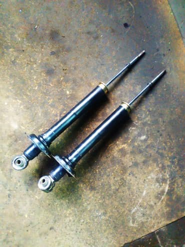 ремонт механических коробок передач: Прокачка задних оригинальных стоек от тойоты аристо. Прокачка — 4