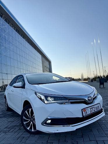 автомат тойота: Toyota Corolla: 2018 г., 1.8 л, Автомат, Гибрид, Седан — 2