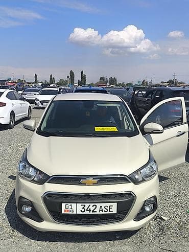 спарк 2015: Chevrolet Spark: 2017 г., 1 л, Автомат, Бензин, Хэтчбэк — 4