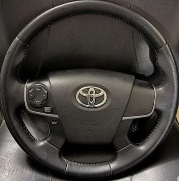 Руль Toyota 2011 г., Б/у