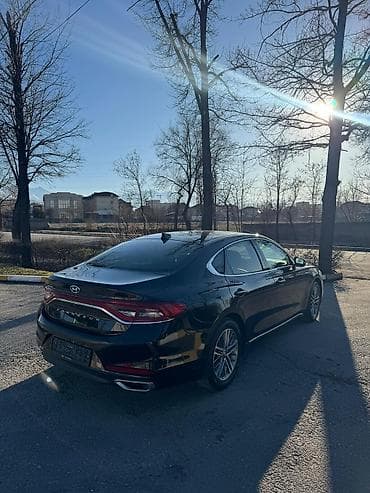 ауди 100 салон: Hyundai Grandeur: 2017 г., 3 л, Автомат, Газ, Седан — 2