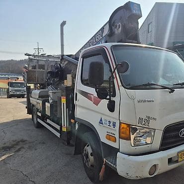 сигнальный: Автовышка, Hyundai, 28 м — 1