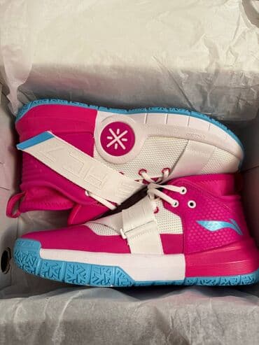 искры для обуви: Кроссовки Li-Ning (баскетбольные новые) 2 пары, цена 4000 за пару - — 8