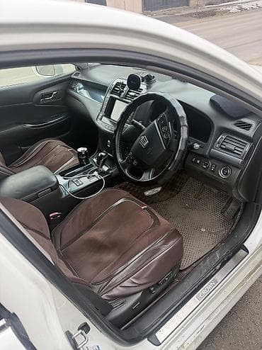 tank x: Toyota Crown: 2009 г., Автомат, Гибрид, Седан — 3