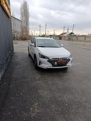 Hyundai Avante: 2019 г., Автомат, Седан