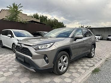raf: Toyota RAV4: 2022 г., Кроссовер — 1
