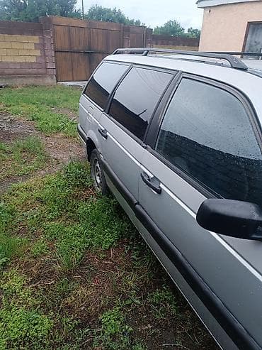 Транспорт: Volkswagen Passat: 1993 г., 1.8 л, Механика, Бензин, Универсал — 6