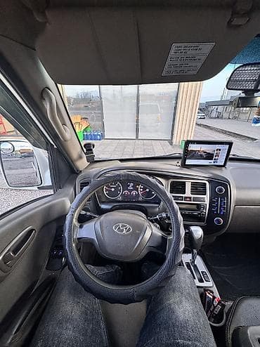 rav 4 2016: Легкий грузовик, Hyundai — 9