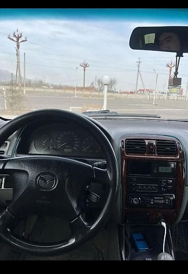 erec m8: Mazda 626: 1998 г., 2 л, Механика, Бензин, Седан — 3