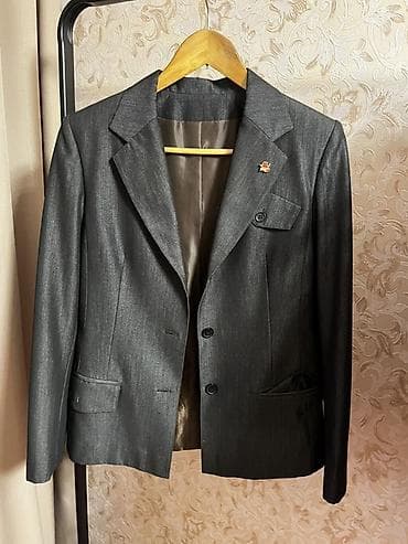 Жеке буюмдар: Женский костюм-двойка: пиджак + юбка, размер 46-48 - Цвет — 2