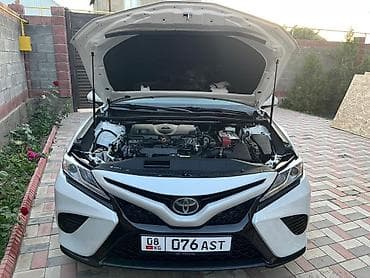 corolla s: Toyota Camry: 2019 г., 2.5 л, Автомат, Бензин, Седан — 3