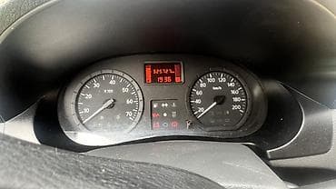 фиат мареа: Renault Logan: 2009 г., 1.4 л, Механика, Бензин, Седан — 6
