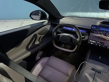 Geely: Geely : 2025 г., Электромобиль, Фастбек — 5