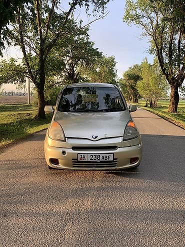 cls 219: Toyota Funcargo: 1999 г., 1.5 л, Автомат, Бензин, Хэтчбэк — 9