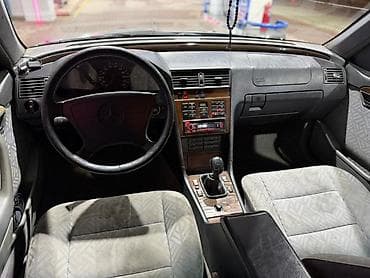 e55 w210: Mercedes-Benz C-Class: 1994 г., 2.2 л, Механика, Бензин, Седан — 7