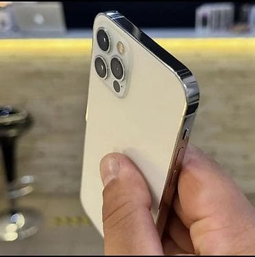 IPhone 12 Pro, Б/у, 256 ГБ, Белый, Чехол, 75 % at lalafo.kg IPhone 12 Pro, Б/у, 256 ГБ, Белый, Чехол, 75 %