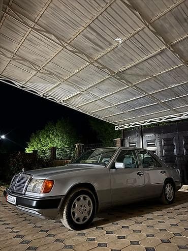 порш авто: Mercedes-Benz W124: 1993 г., 2.2 л, Автомат, Бензин, Седан — 10