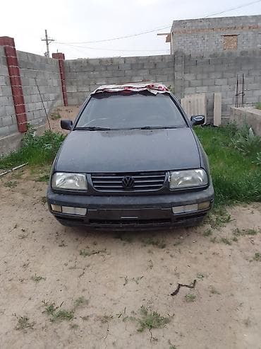 subaru oudback: Volkswagen Vento: 1992 г., 2 л, Бензин, Седан — 1