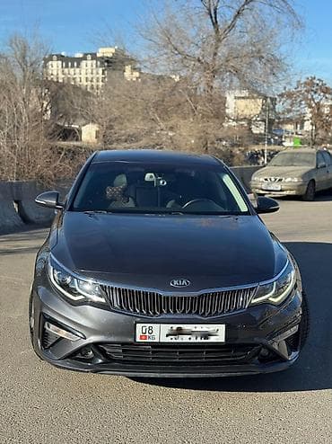 tayotta ist: Kia K5: 2019 г., 2 л, Типтроник, Бензин, Седан — 2