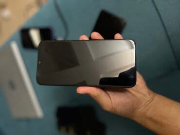 плата редми: Redmi, Redmi 7, Б/у, 32 ГБ, цвет - Черный, 2 SIM — 2