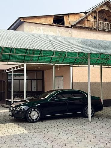 насадки глушителя: Mercedes-Benz E-Class: 2018 г., Седан — 4