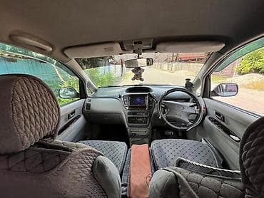 down pipe: Toyota Nadia: 1998 г., Автомат, Бензин, Минивэн — 5