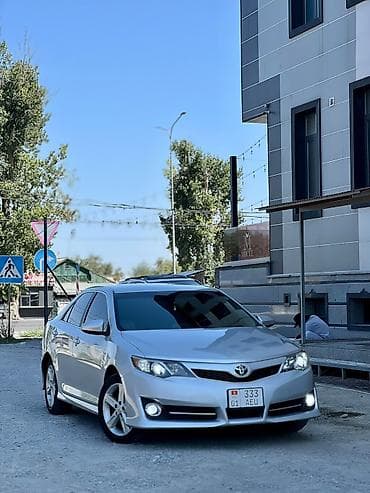 Toyota Camry: 2012 г., 2.5 л, Автомат, Бензин, Седан at lalafo.kg Toyota Camry: 2012 г., 2.5 л, Автомат, Бензин, Седан