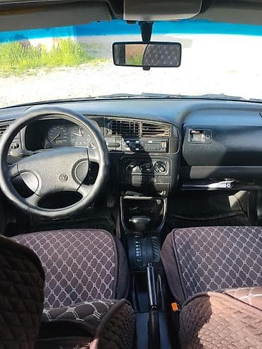 golf 3 1 8: Volkswagen Golf: 1993 г., 1.8 л, Автомат, Бензин, Хэтчбэк — 7