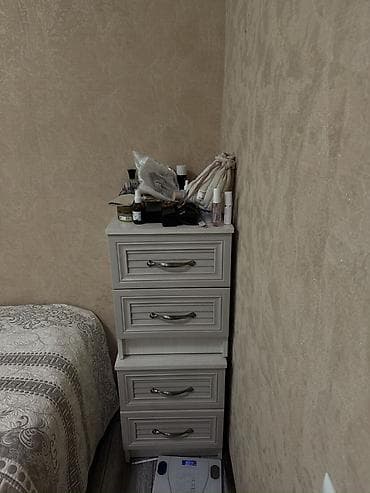 двух спалный кроват: Двуспальная кровать, Б/у, С матрасом, длина - 200 см — 5