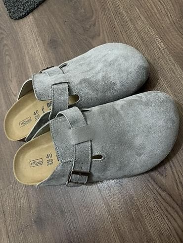 Сабо (мюли) серого цвета из замши. Birkenstock Особенности: -